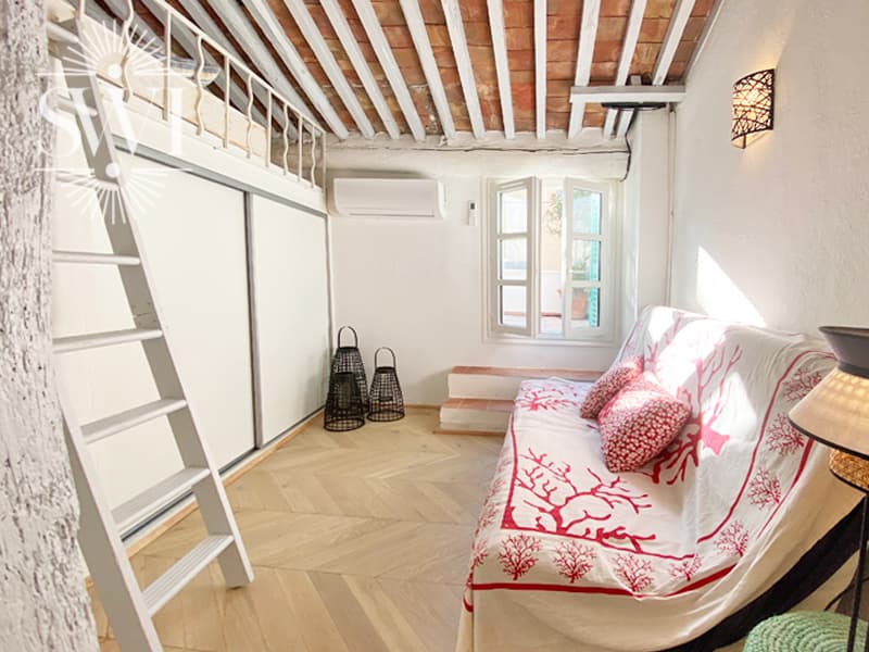 TOWNHOUSE WITH TROPEZIAN TERRACE
