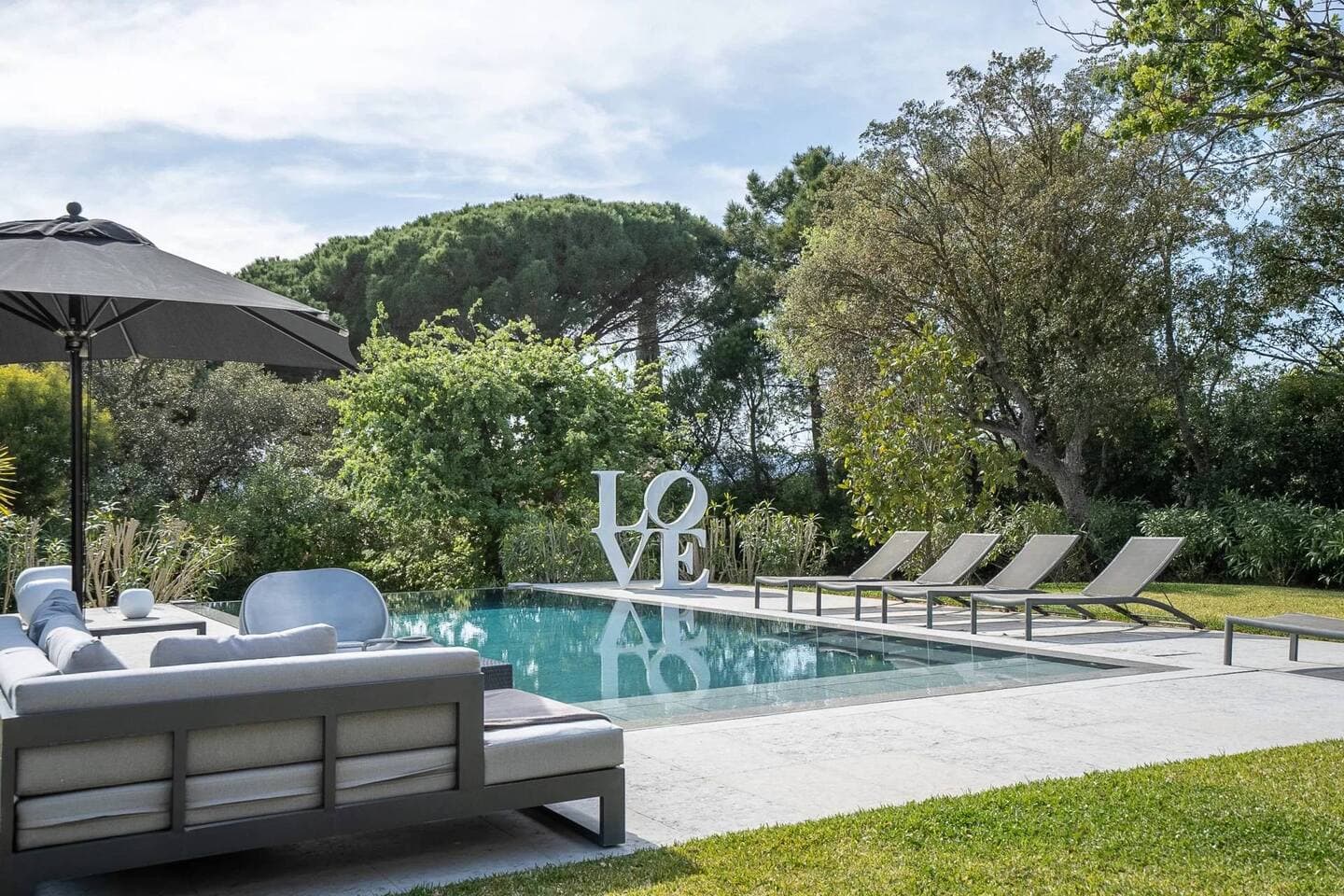 WUNDERSCHÖNE VILLA, 3 SCHLAFZIMMER, POOL