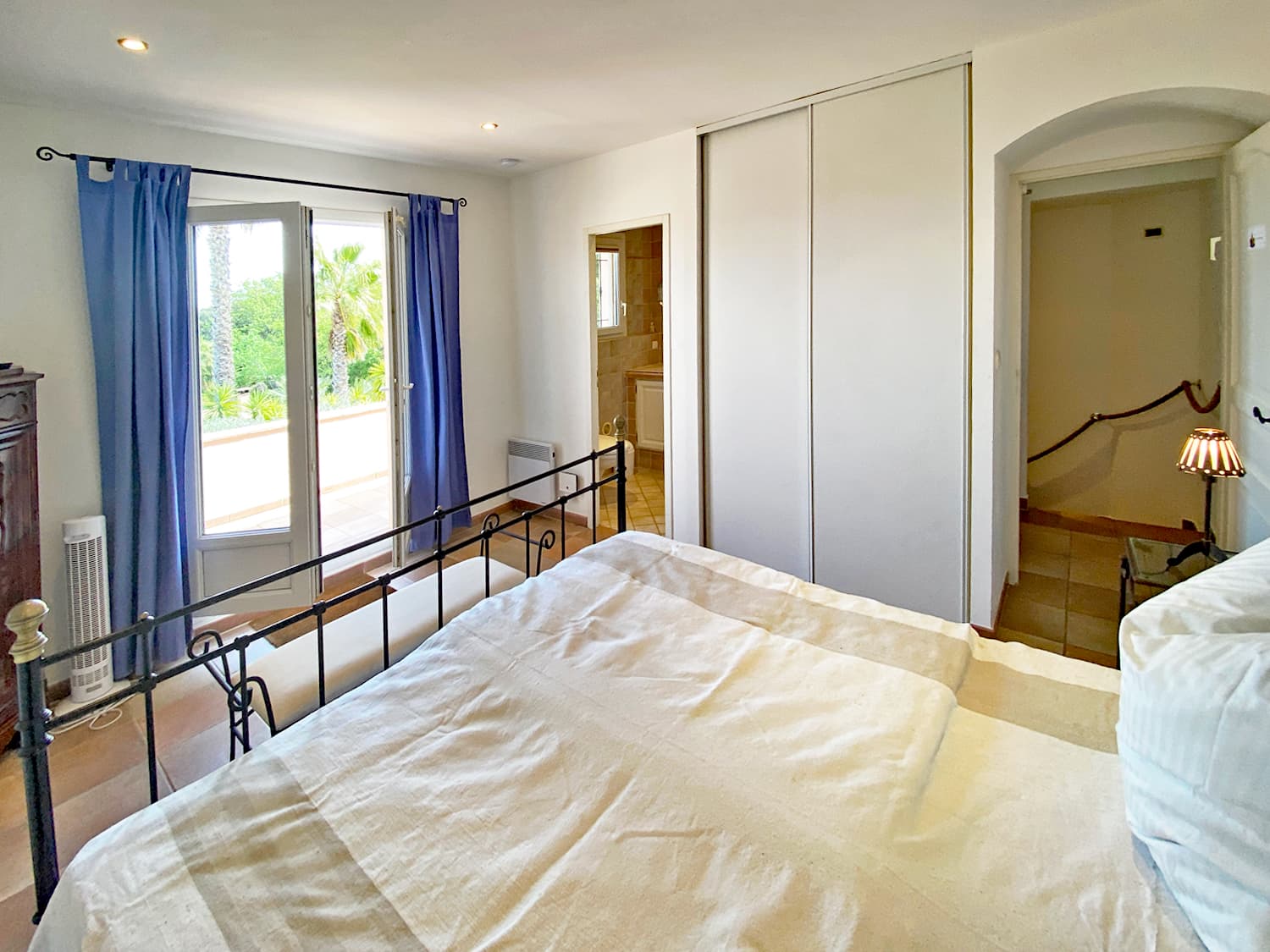 Nice villa in a quiet area, swimming pool