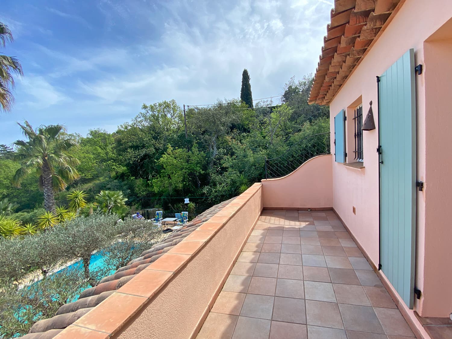 Nice villa in a quiet area, swimming pool